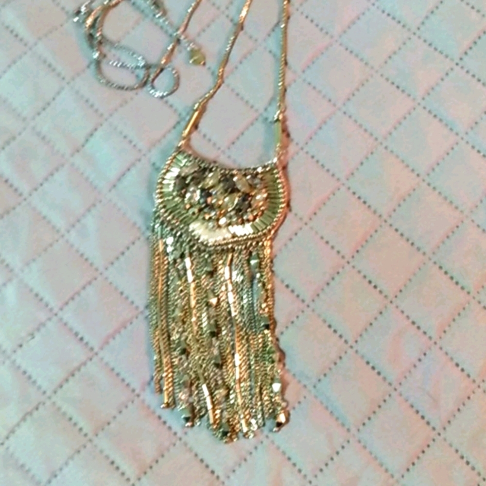 Stella and dot Analena pendant necklace